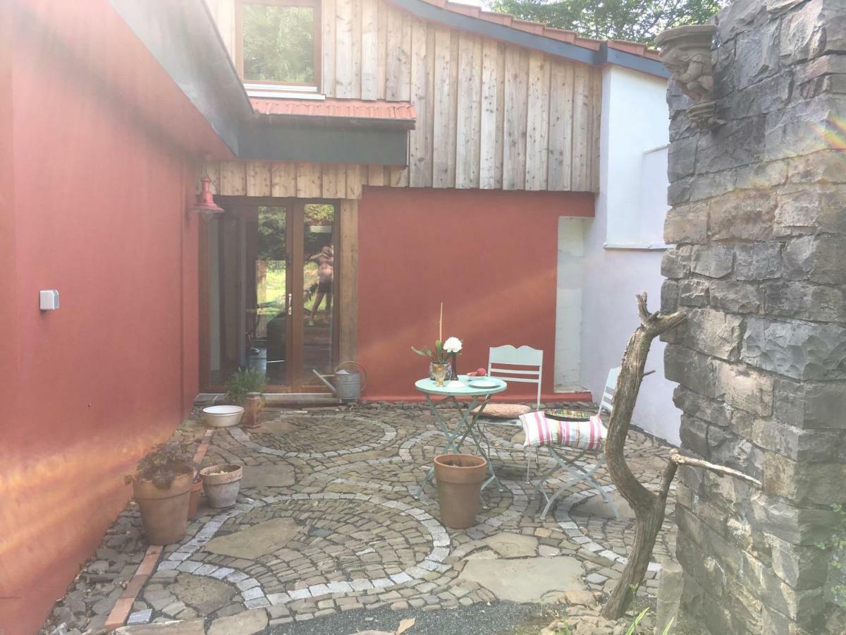 Kleine Villa Im Wilden Garten 古默斯巴赫 外观 照片