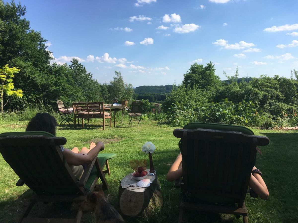 Kleine Villa Im Wilden Garten 古默斯巴赫 外观 照片